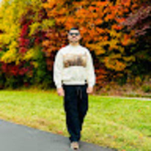 Meet your Posher, Jaime